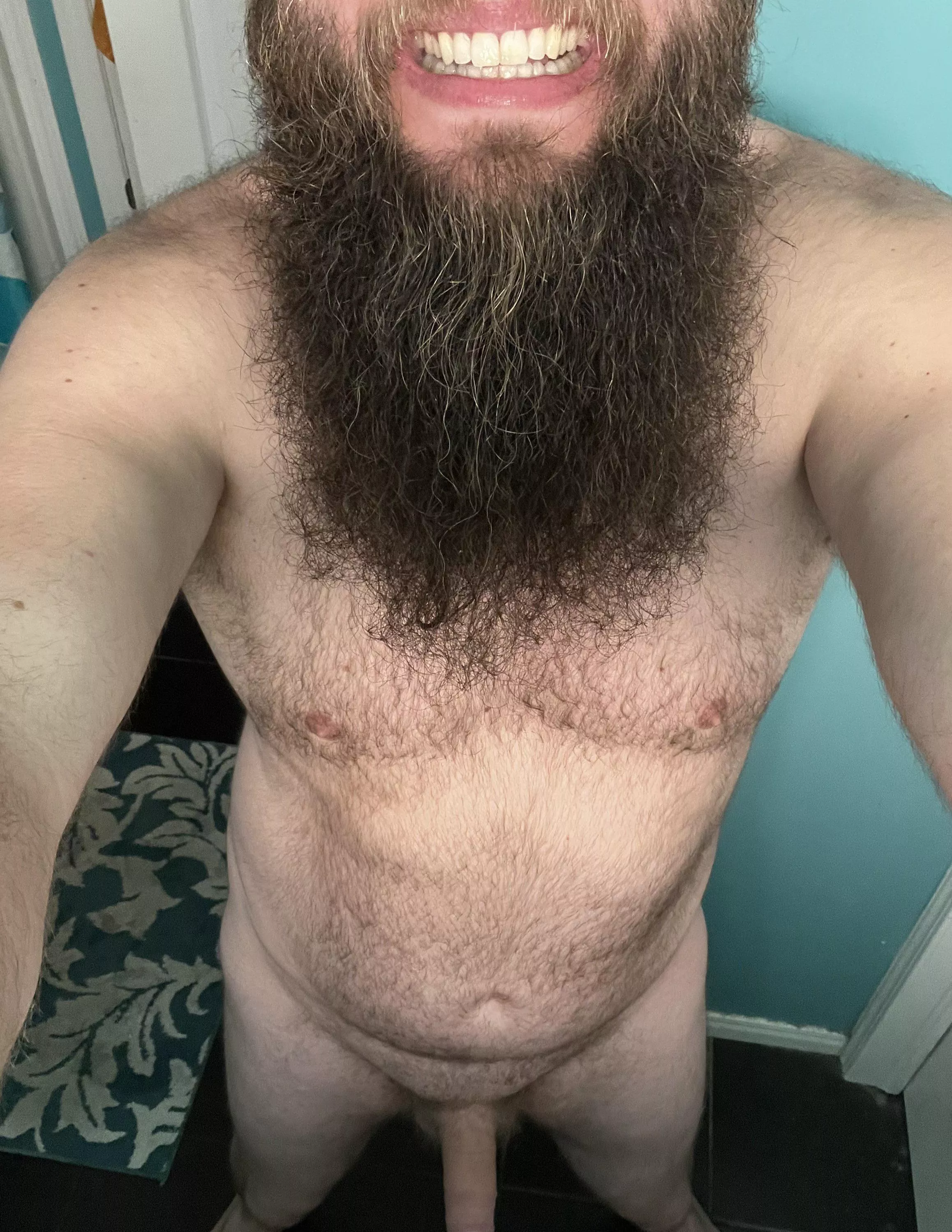 🐻 with a silly grin craving attention. 🥹🥹