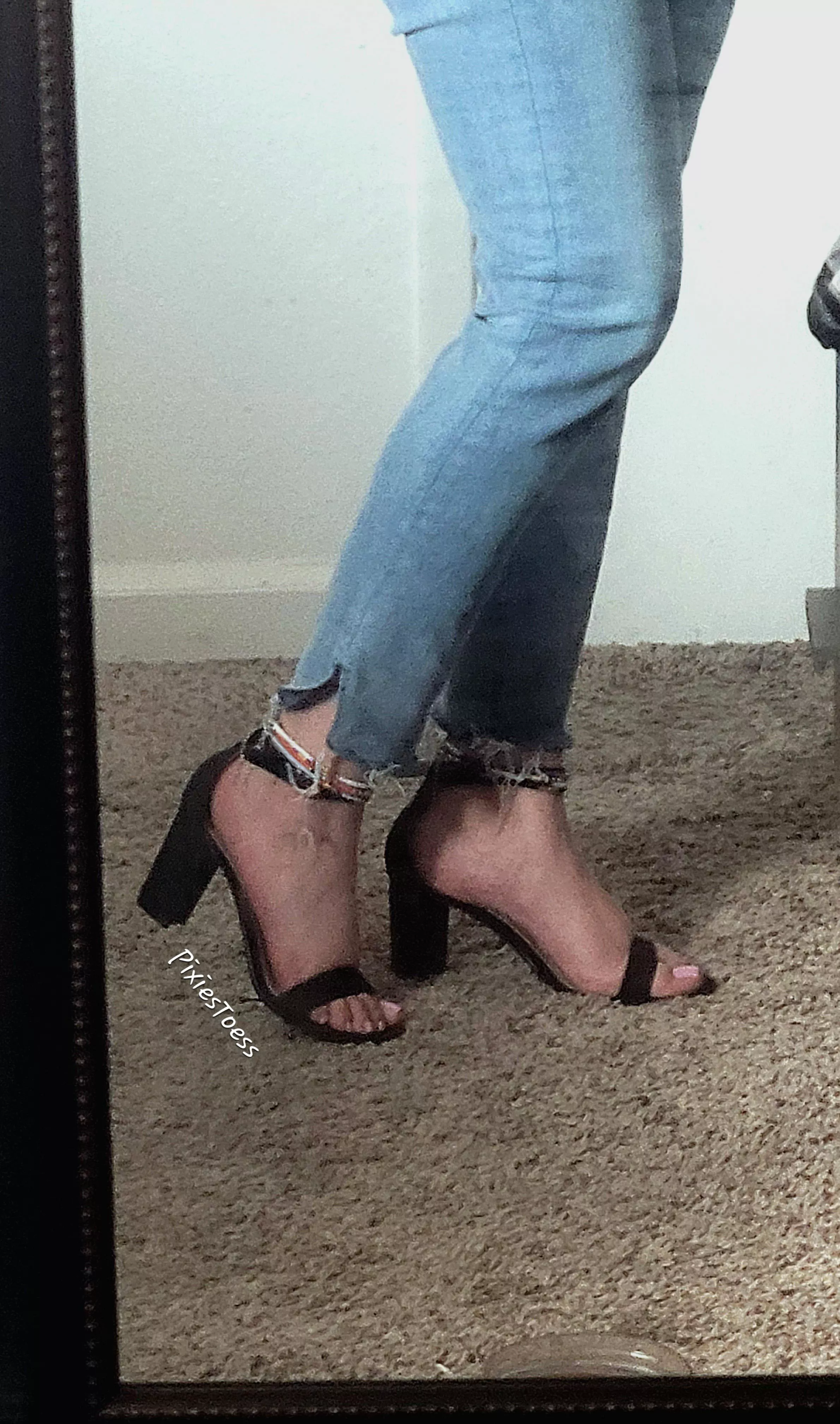 You would be staring...wouldn't you? 😈😈