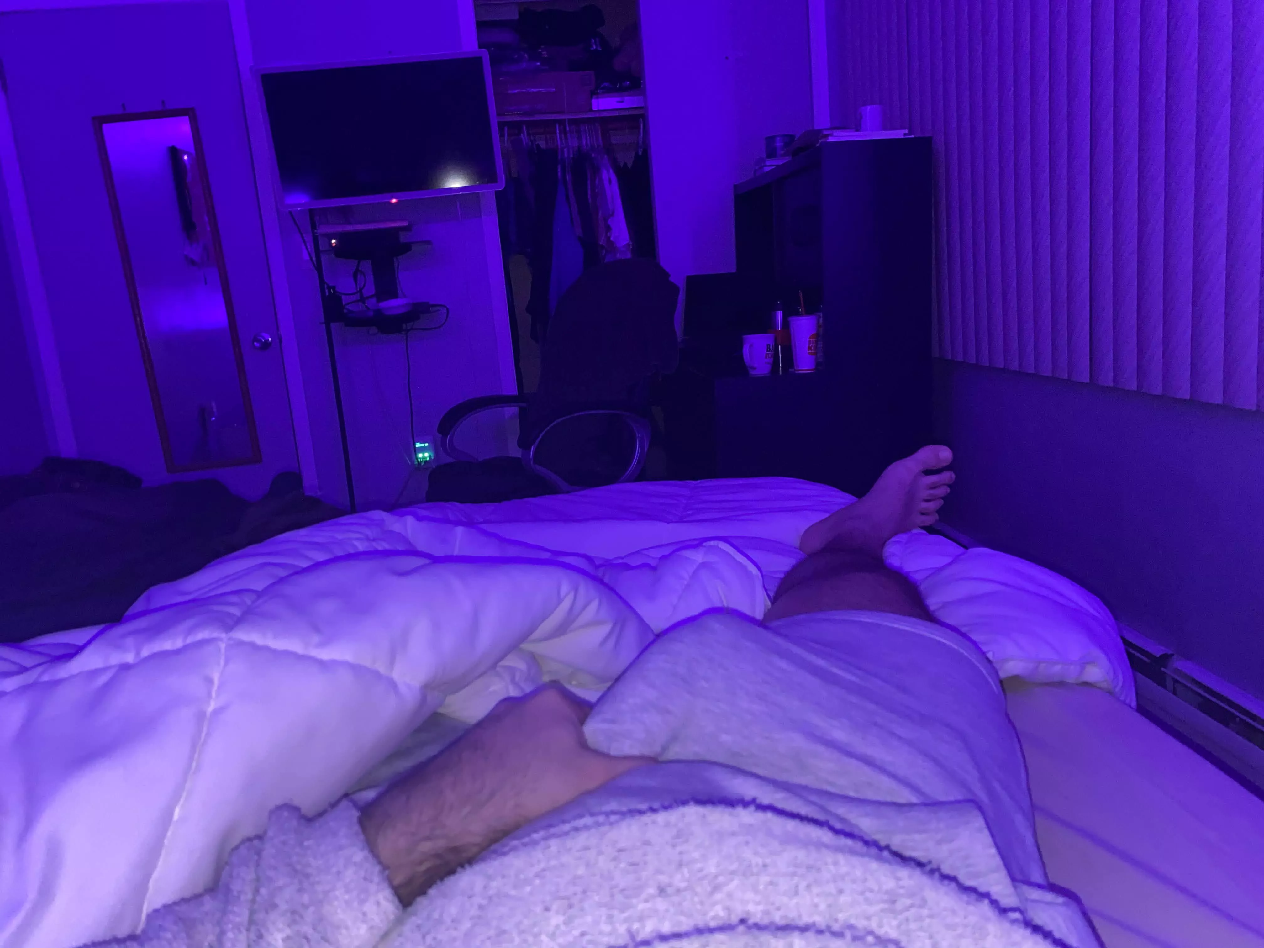 25 NY M Vers guy here Half Puerto Rican 🇵🇷 & Italian 🇮🇹 Snap: Jackson_King98