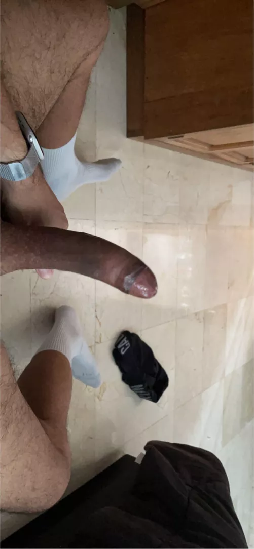 35 wanna help me squirt? DM me!