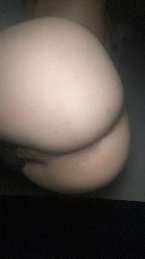 all this ass but no owner?🙄🙄🙄