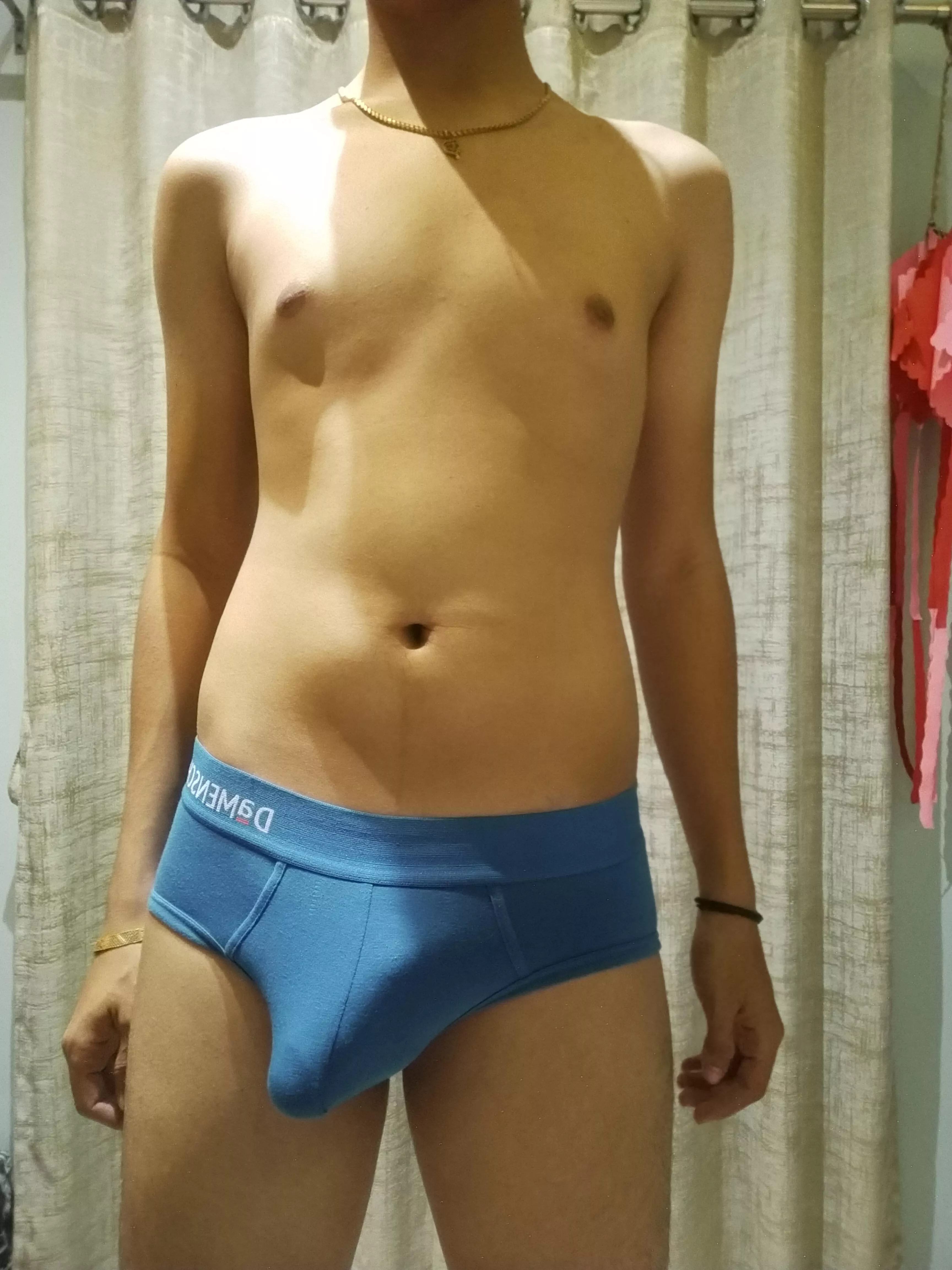 Anyone up for comparing cocks with bets?!?!😏😈💦