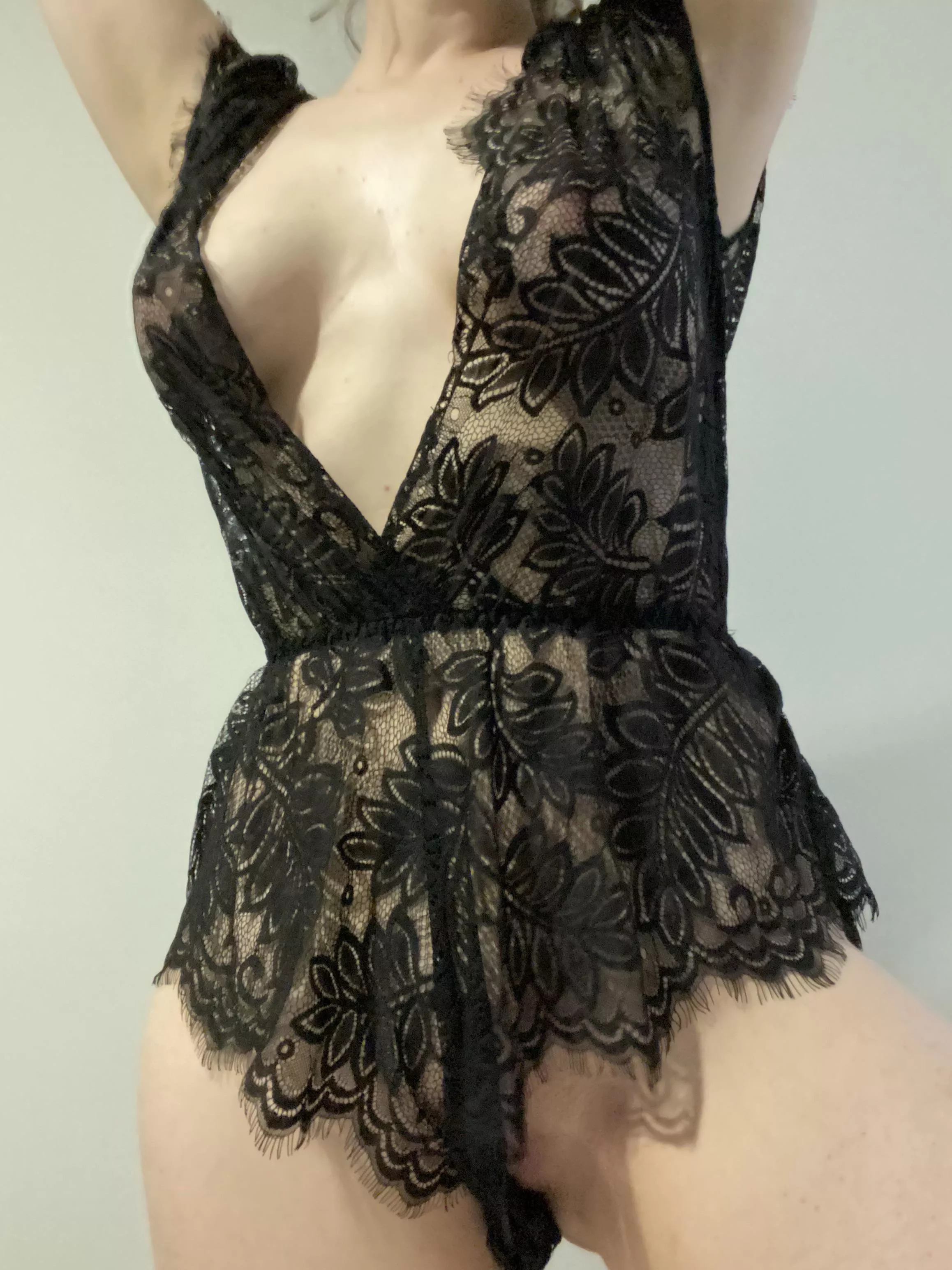 Bought some new lingerie, what do you think? ☺️