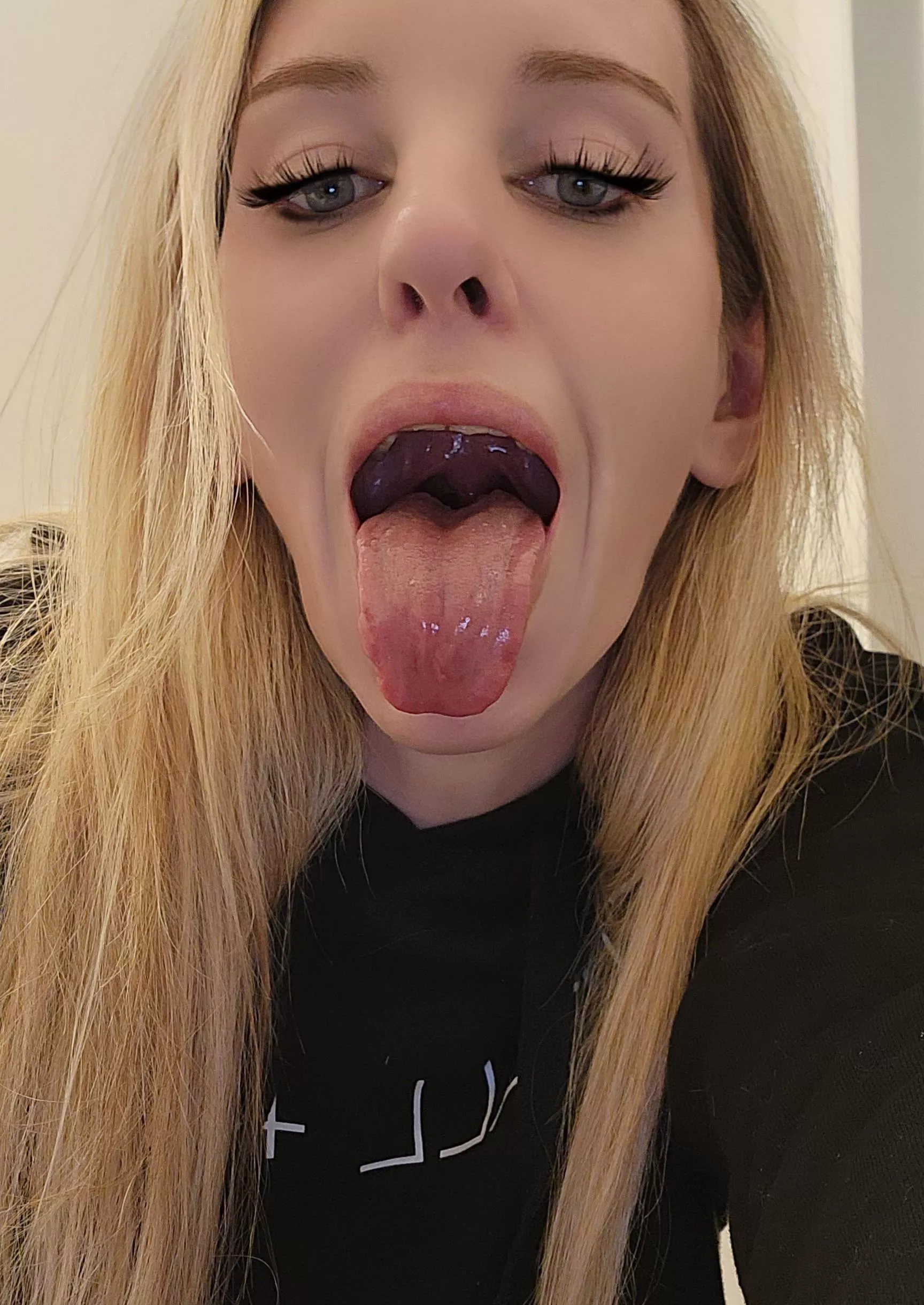 Can you resist entering baby