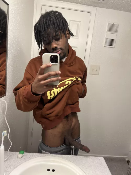 Come get on your knees for me