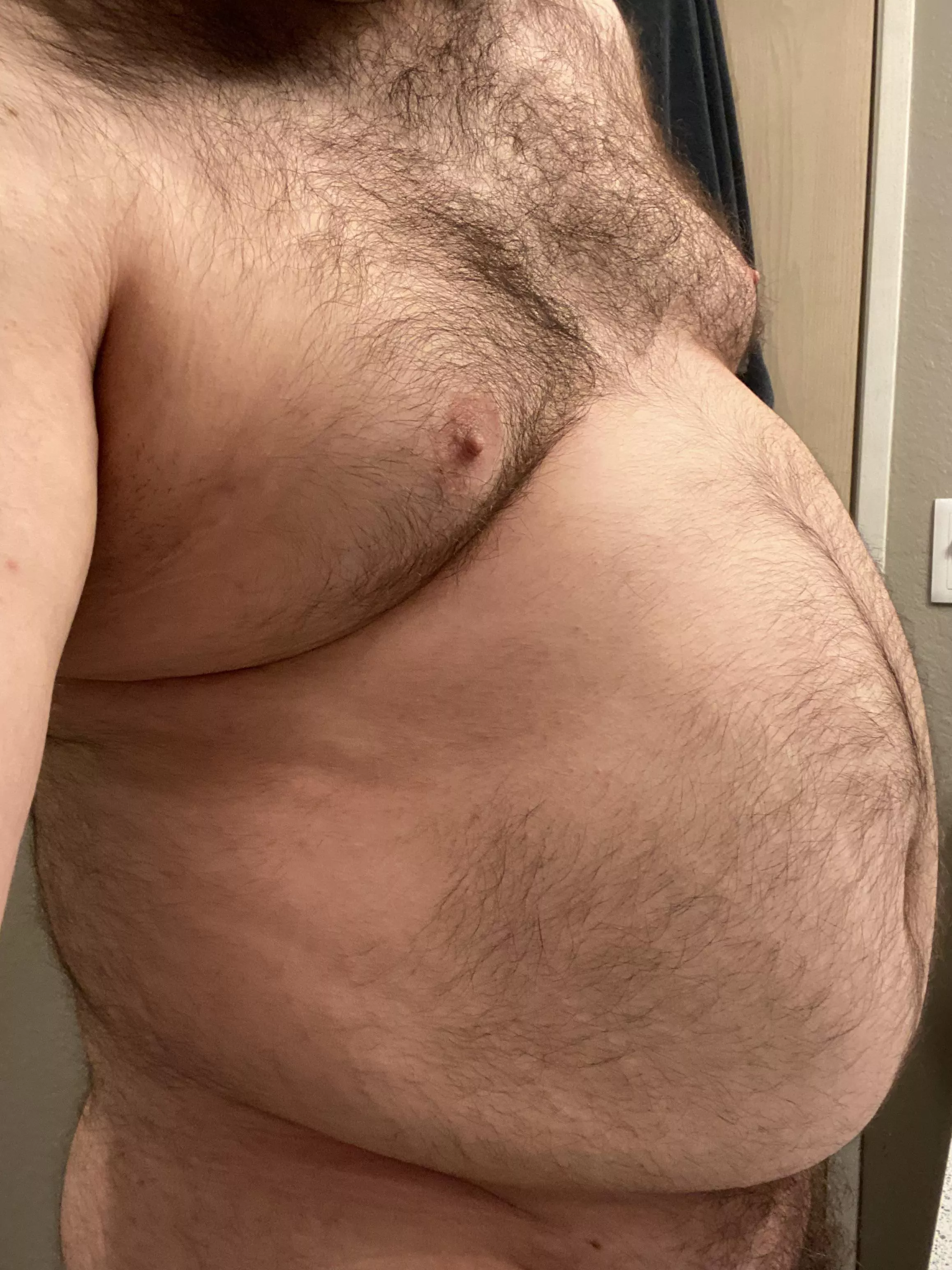Extra full today! I just keep growing 🐷