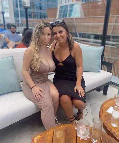 Guess by the face whose Hubby take a pic