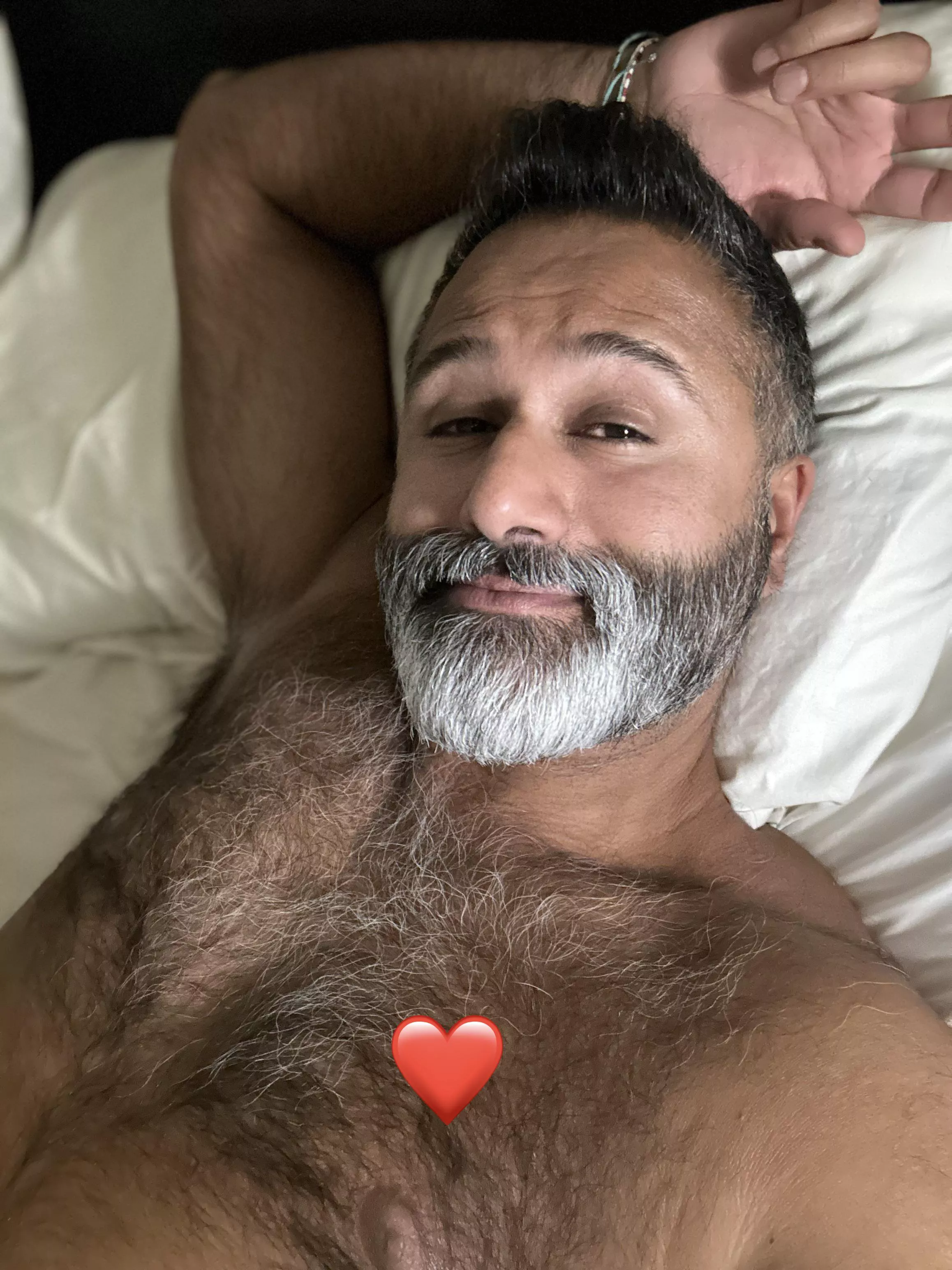 hairy [40] brown dad, love a bottom son, love slim younger, HMU