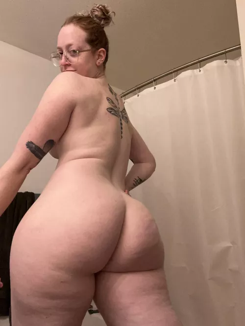 Happy Friday!🫧🍑