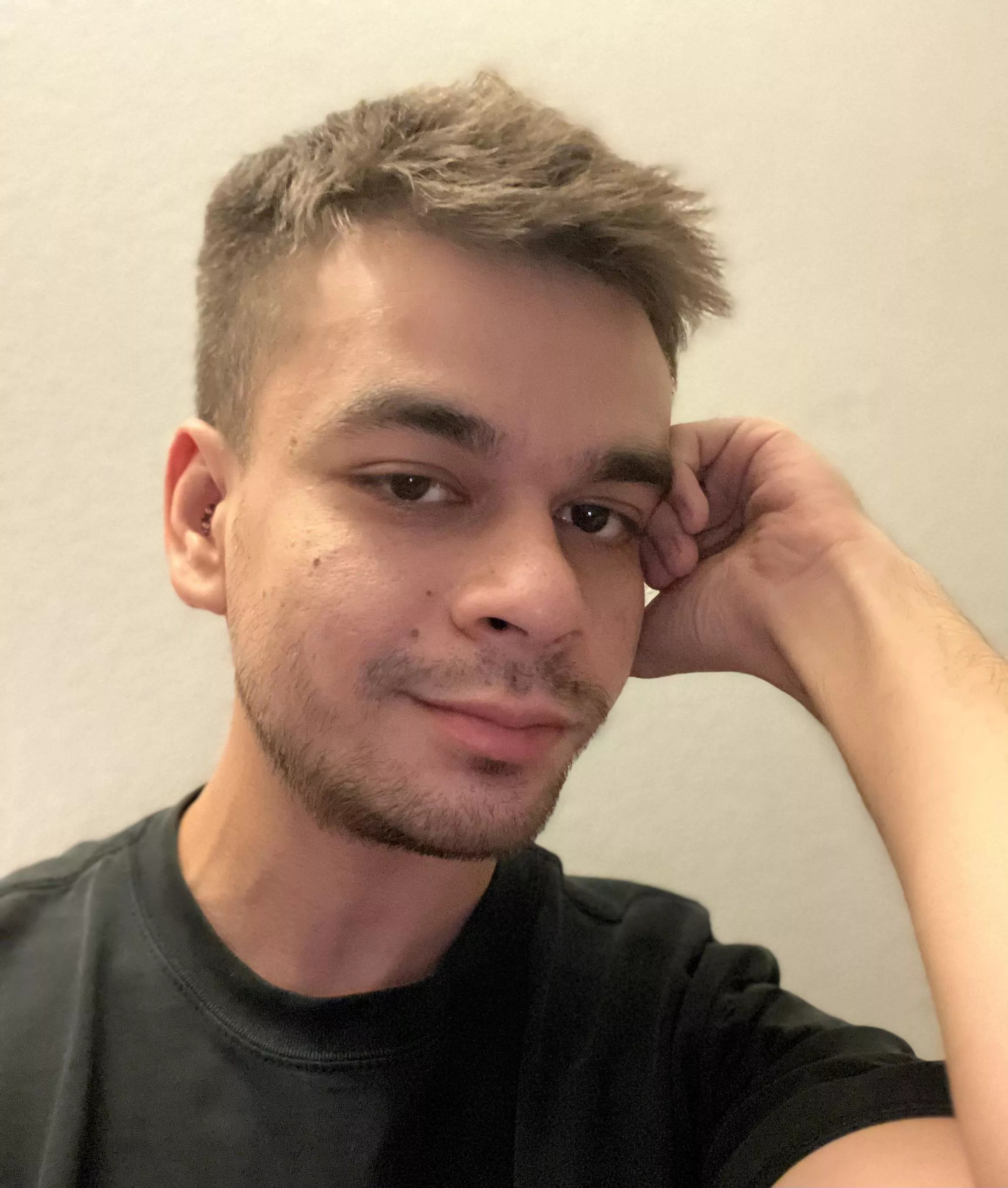 I don’t feel cute often so when I do, I will post a picture ♥️☺️☀️