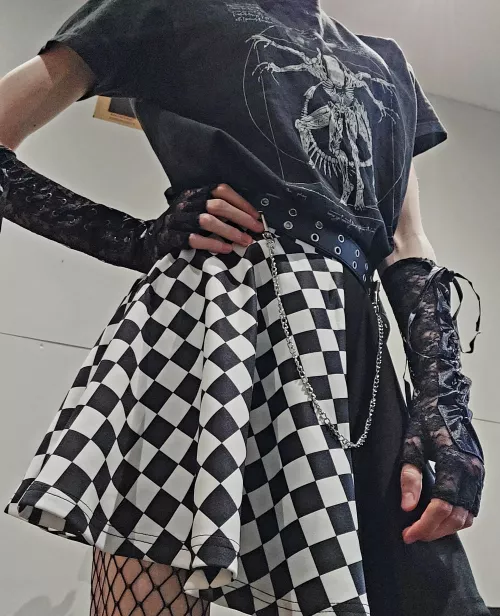 I LOVE THIS SKIRTTTTT!!!!!!