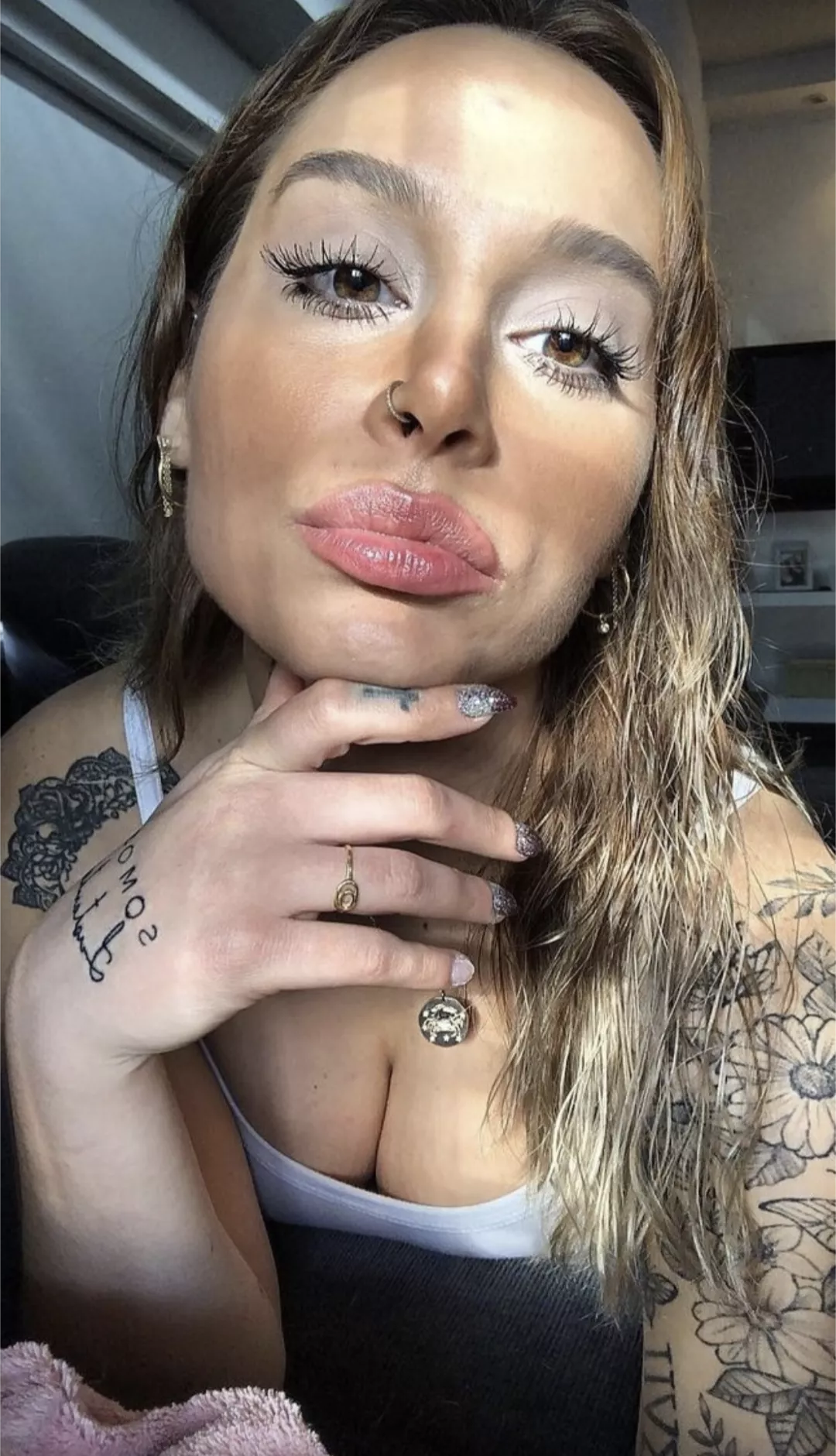 I'm a single mom of 3 but that doesn't mean I wouldn't tit fuck you for 3 hours