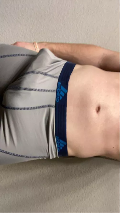 I’m very horny rn😫