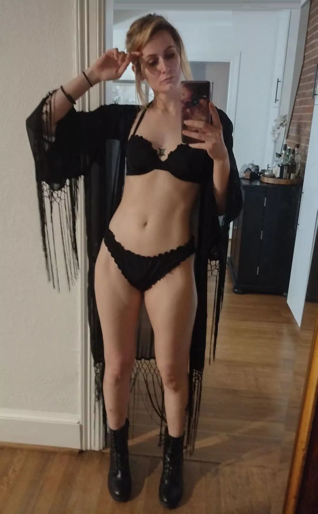 IUTR - goth bikini 🖤