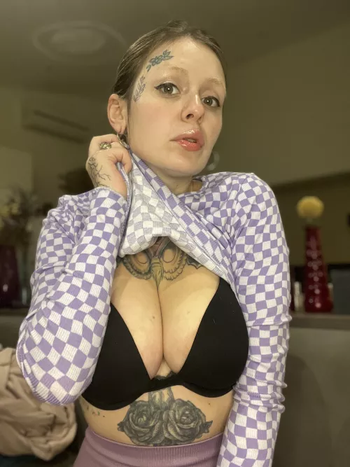 I've been told I give great tittyfucks 😋