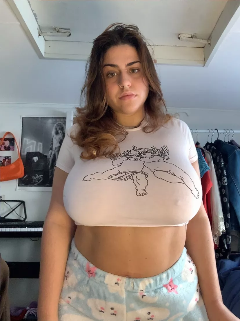 little pokies, big tiddies ;)