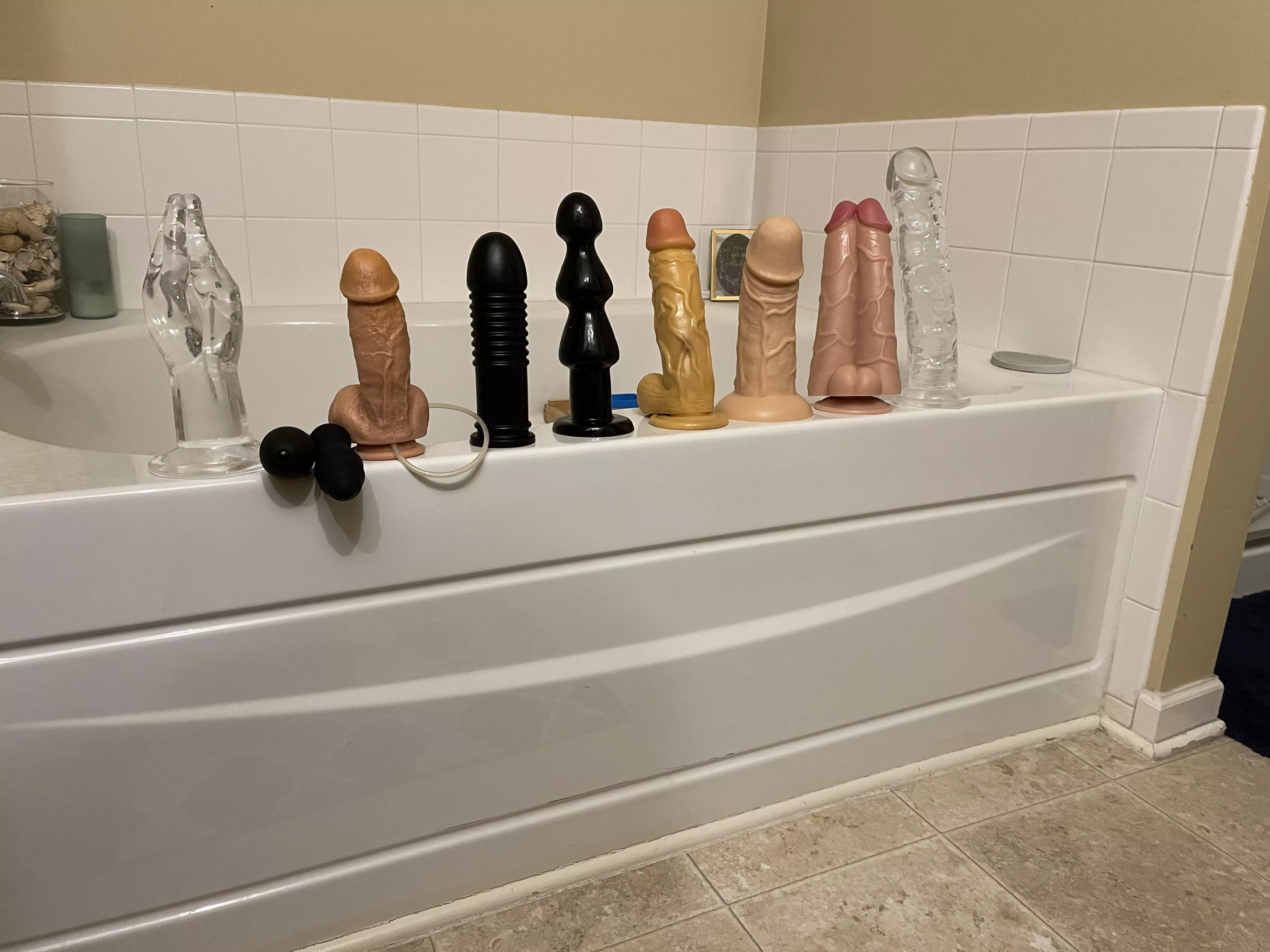 My collection of butthole altering toys 🥹🍆🍩