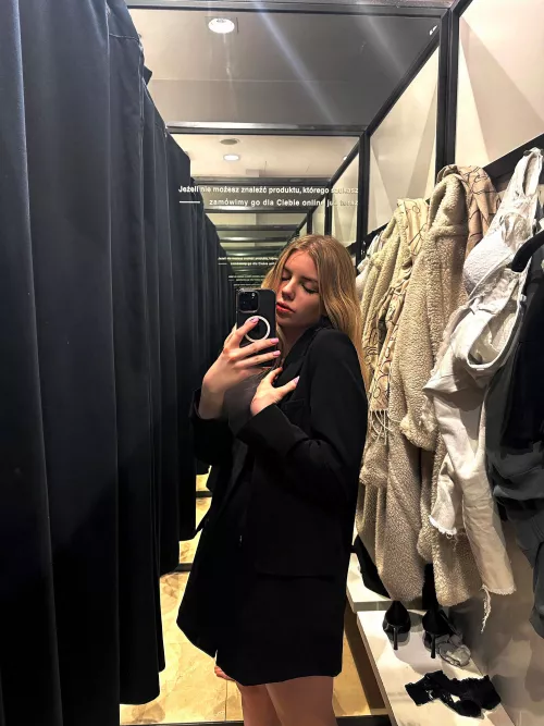 My husband won’t fuck me but I know I can get your attention