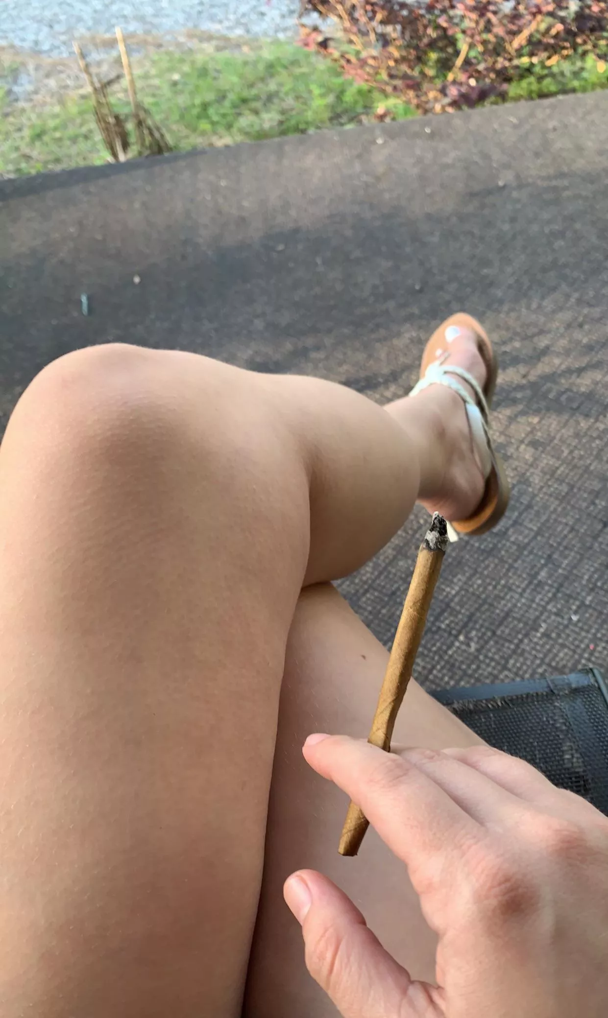 Pretty Little Petite Feet🤤💅