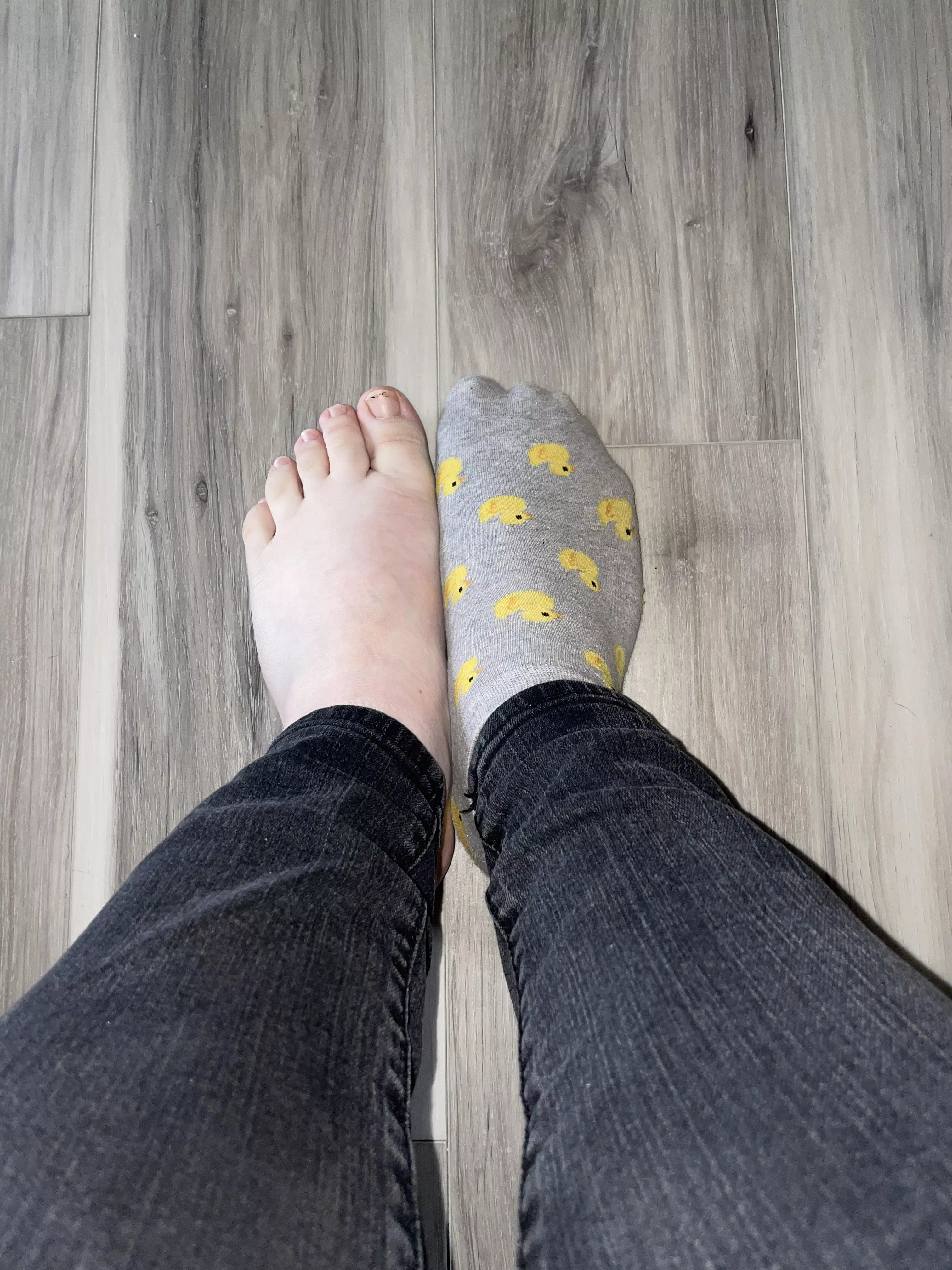 [SELLING] squeaky clean- on or off?