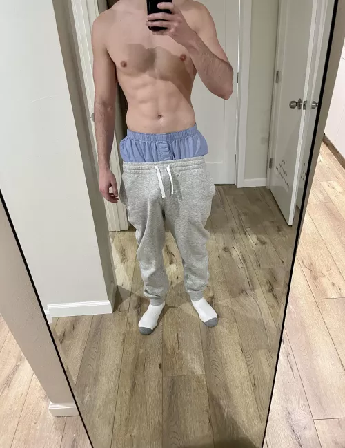 This is why I can’t wear boxers in public 😂 DMs open if you’re curious