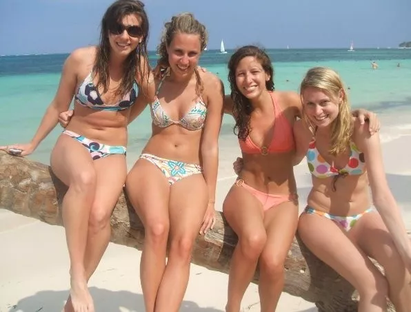 Tight asses on a tree