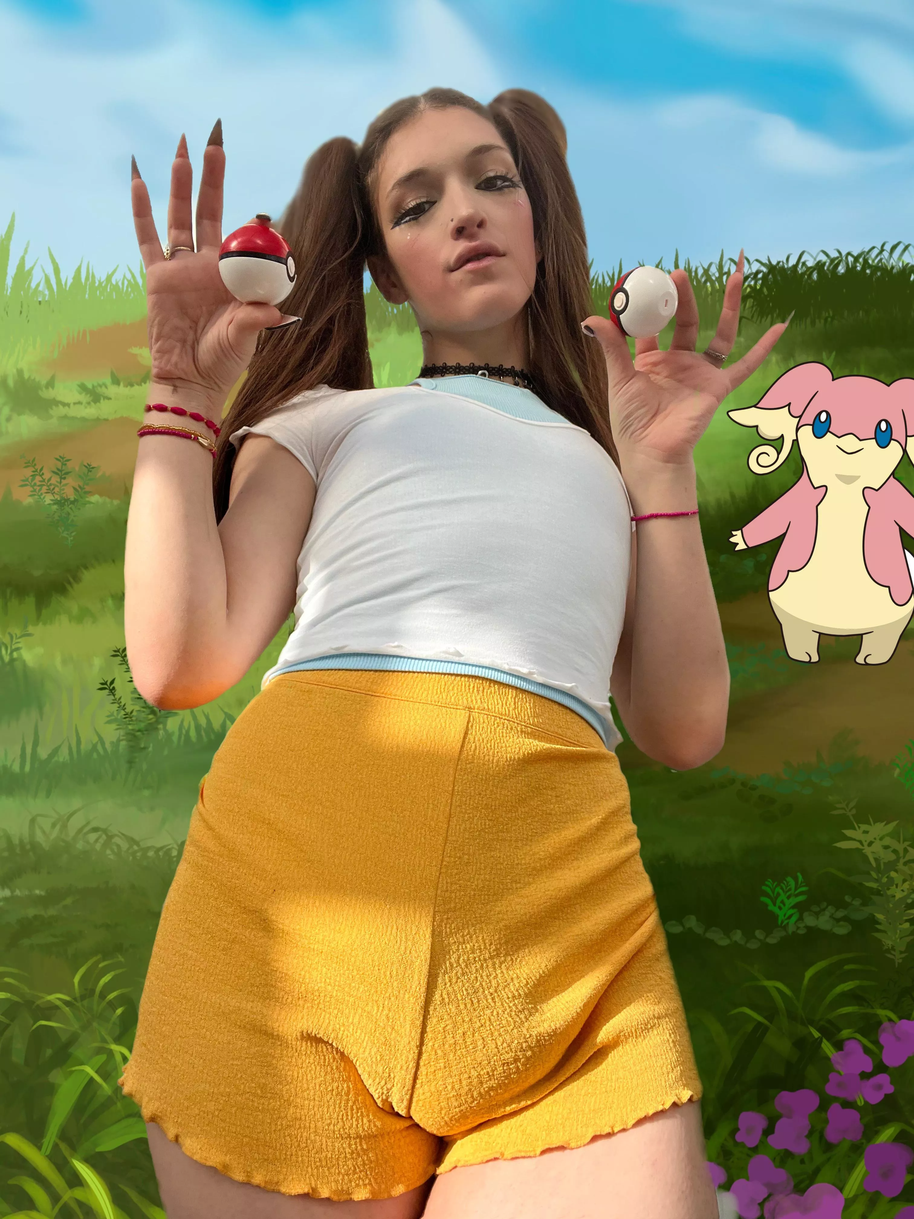 who knew rosa was packing? ;) 🥰