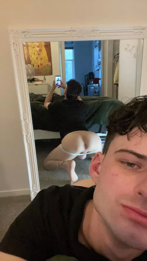 Who wants to go crazy on this pussy?