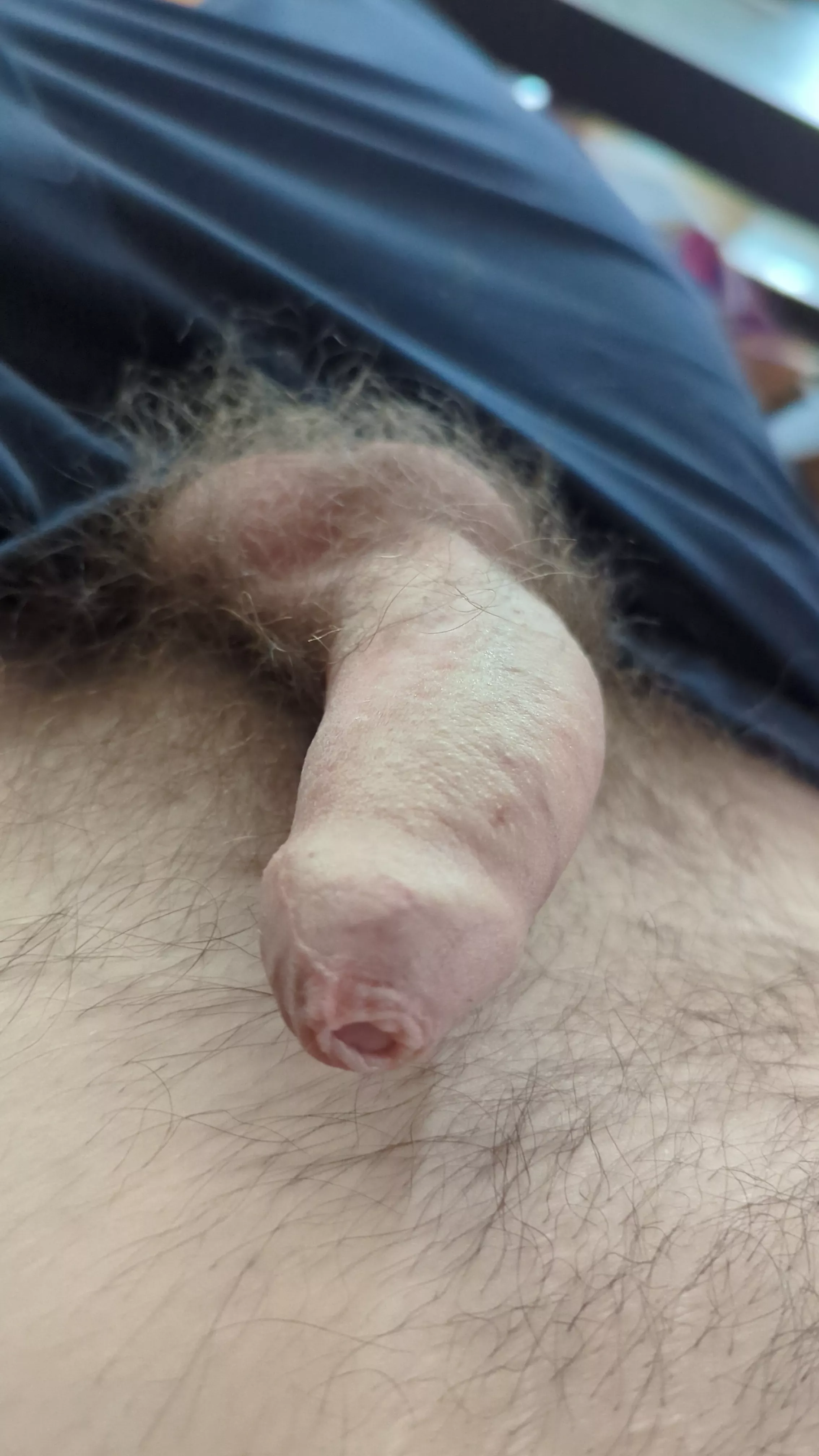 You like leave a comment .. open to dms