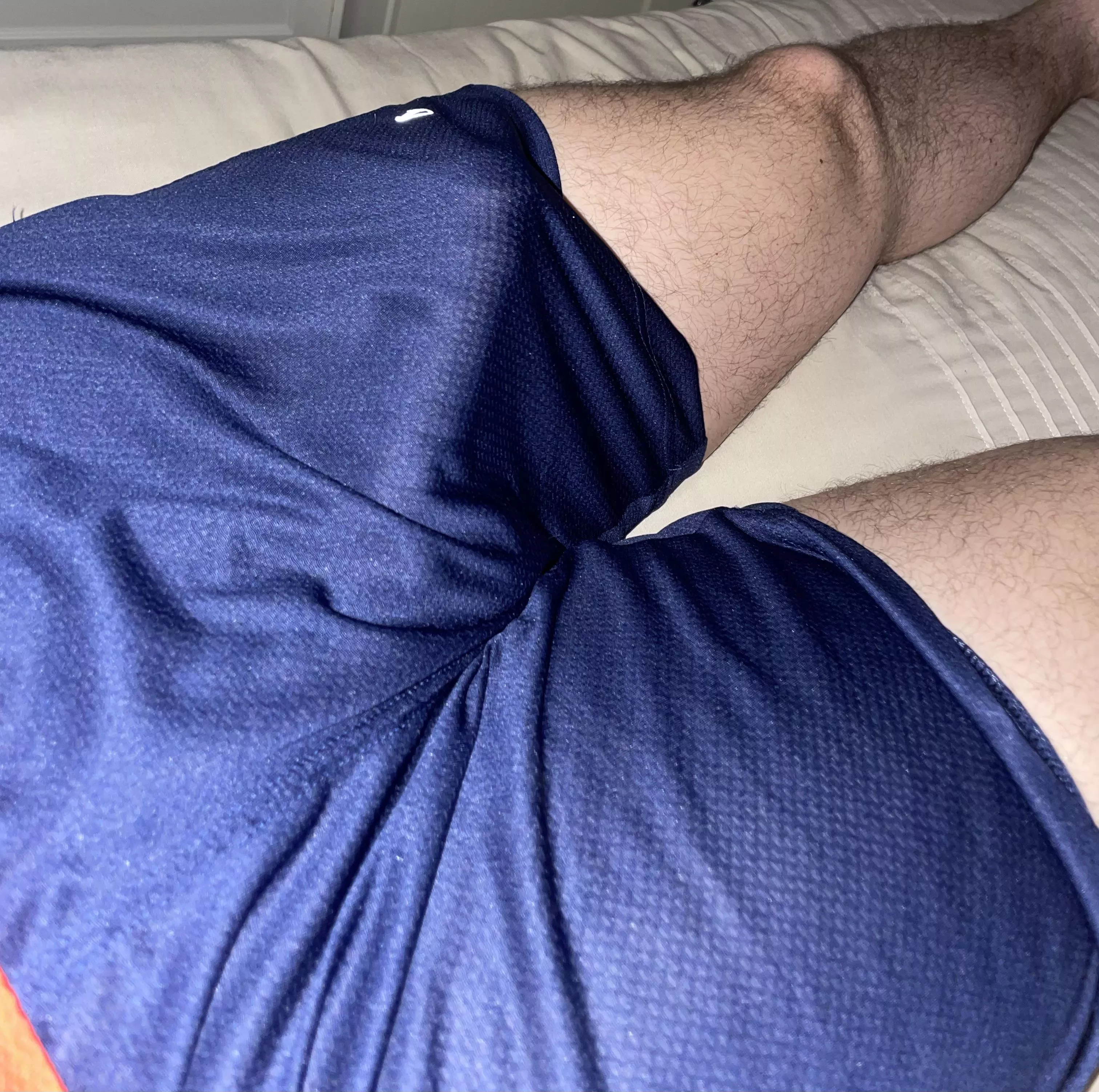 30 Uk. Horny Sunday. ++bubblebutts @eleigh1204