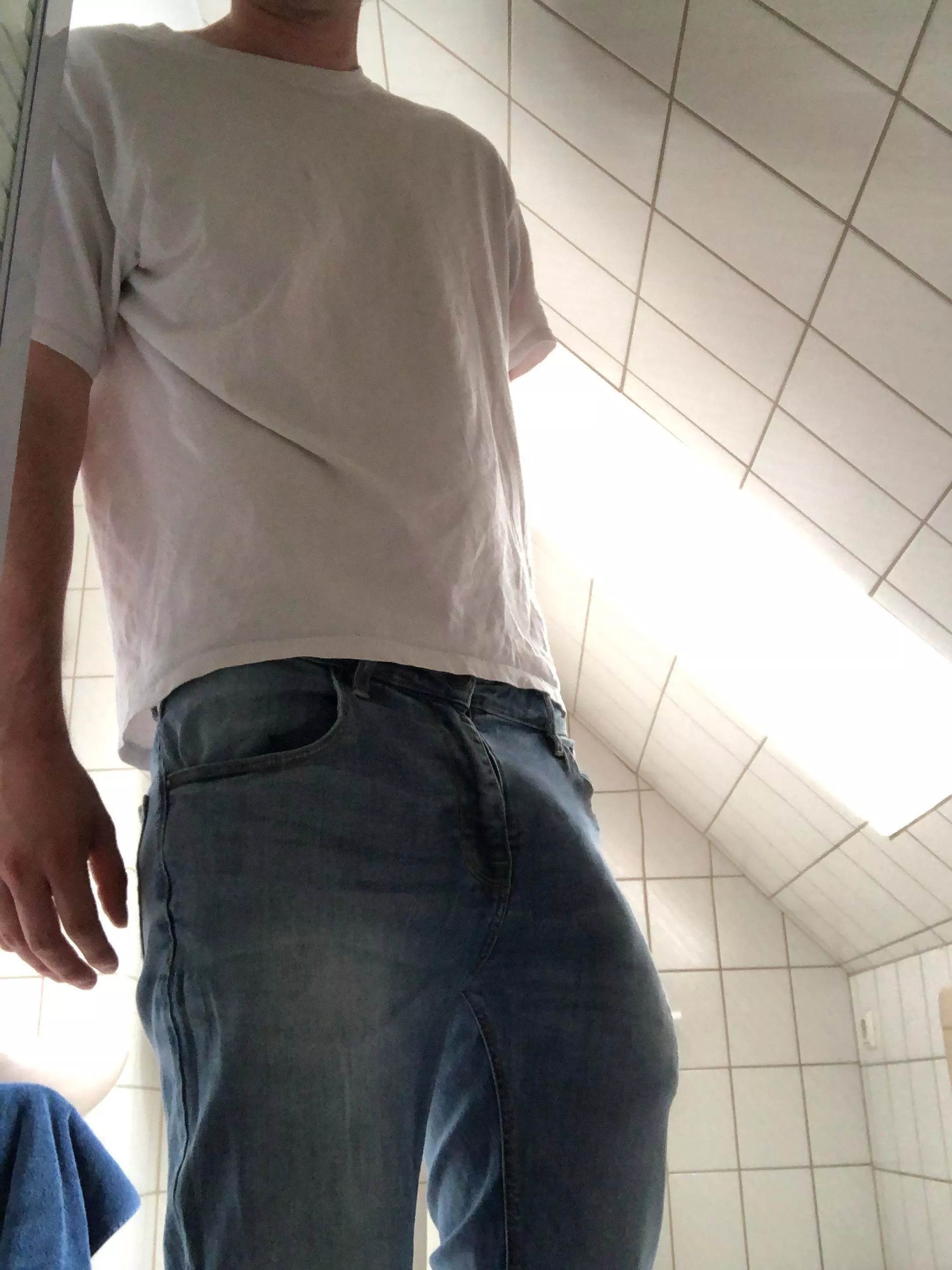 almost reaches my knees