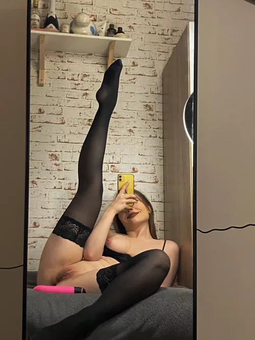 Aren’t petite Asian girls look adorable ?