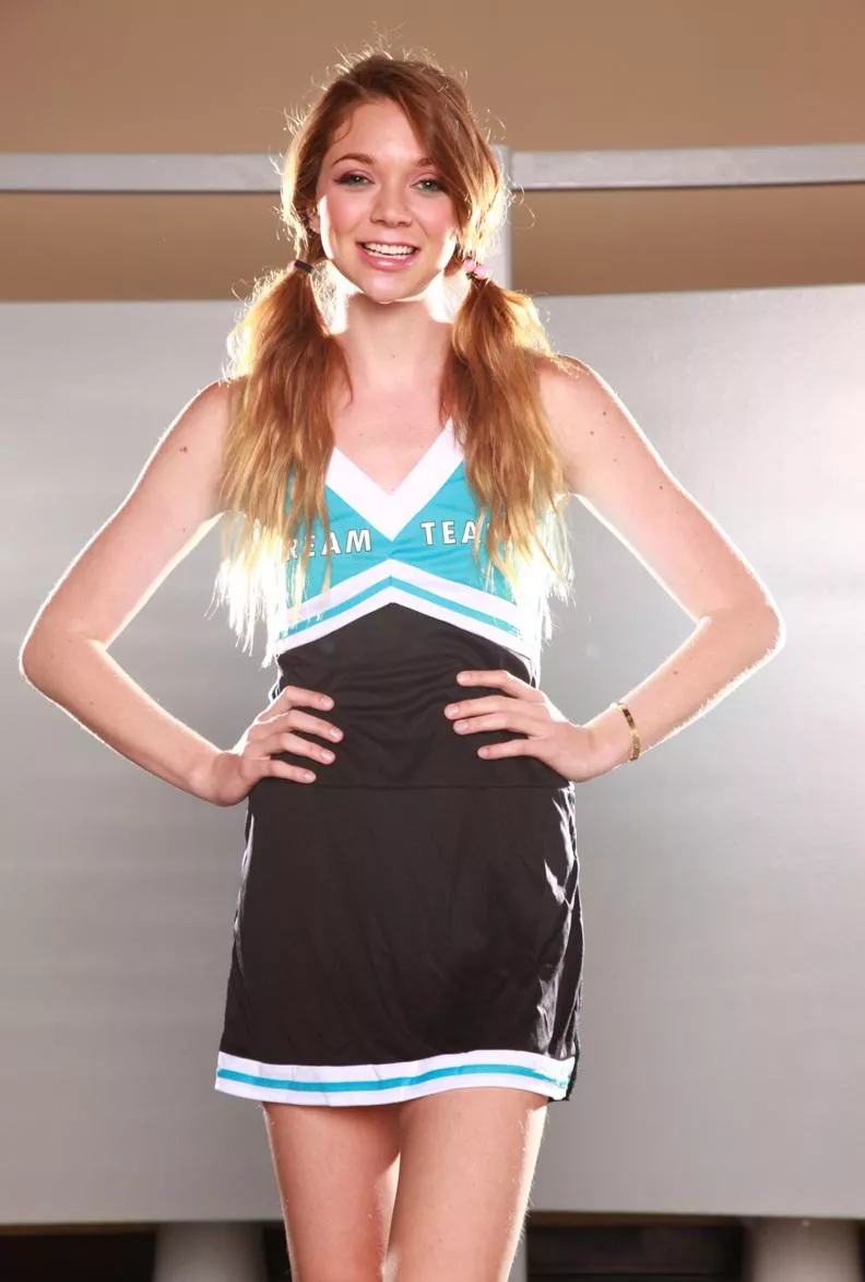 Cheerleader Jessie...