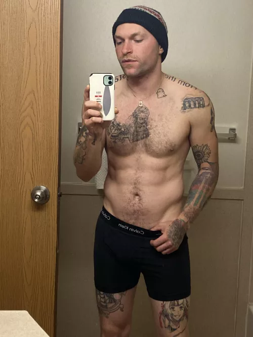 come join me in my hotel room?