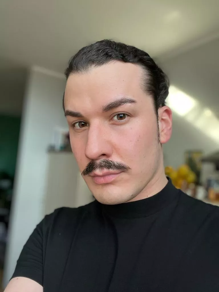 Do I look too strict? Guess my age 😊