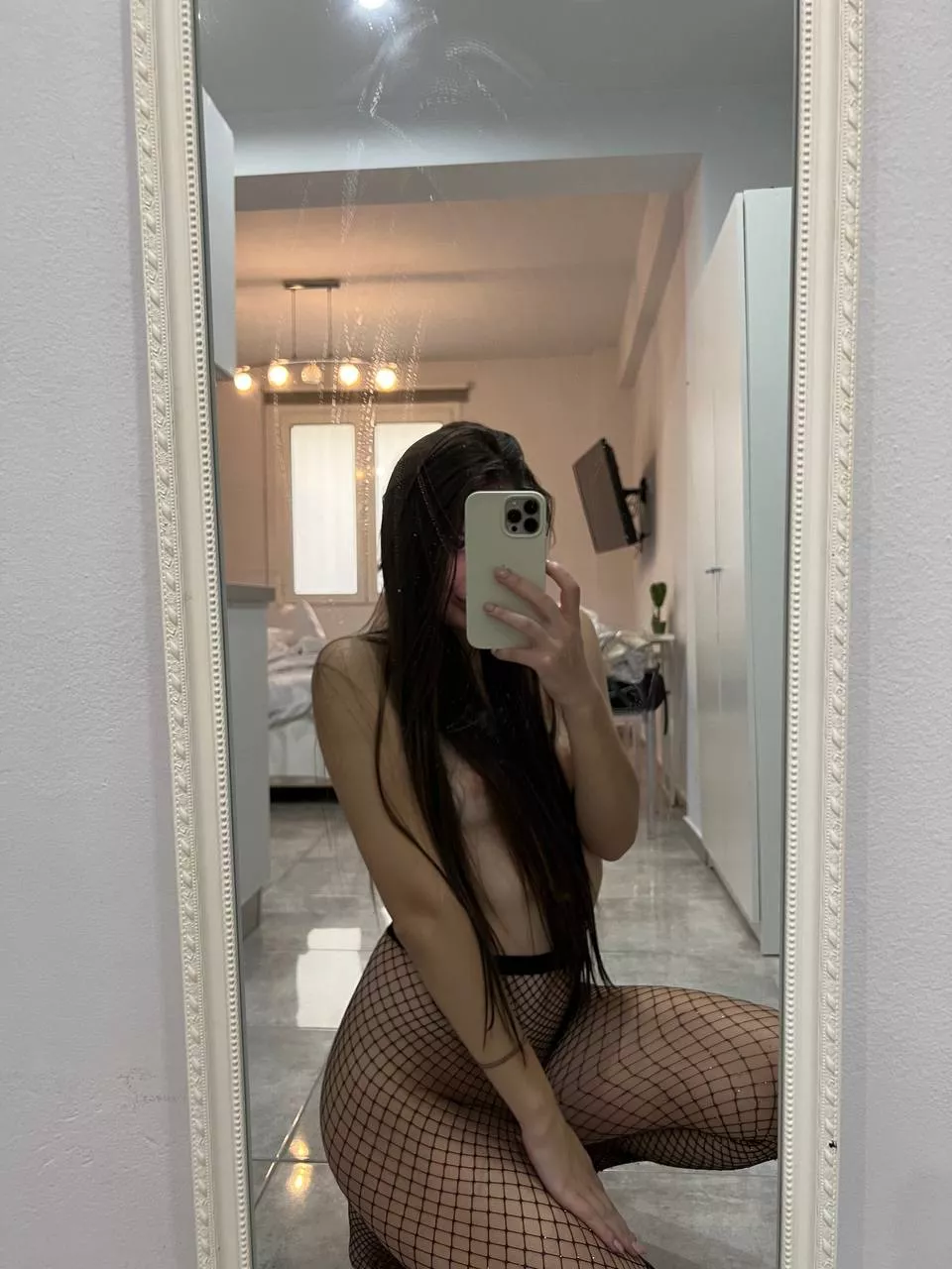 Do you want to caress my sexy body?