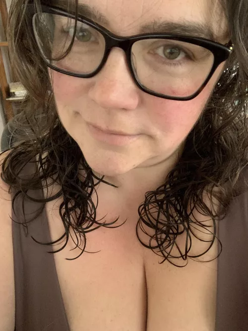 Freshly showered, fresh attitude