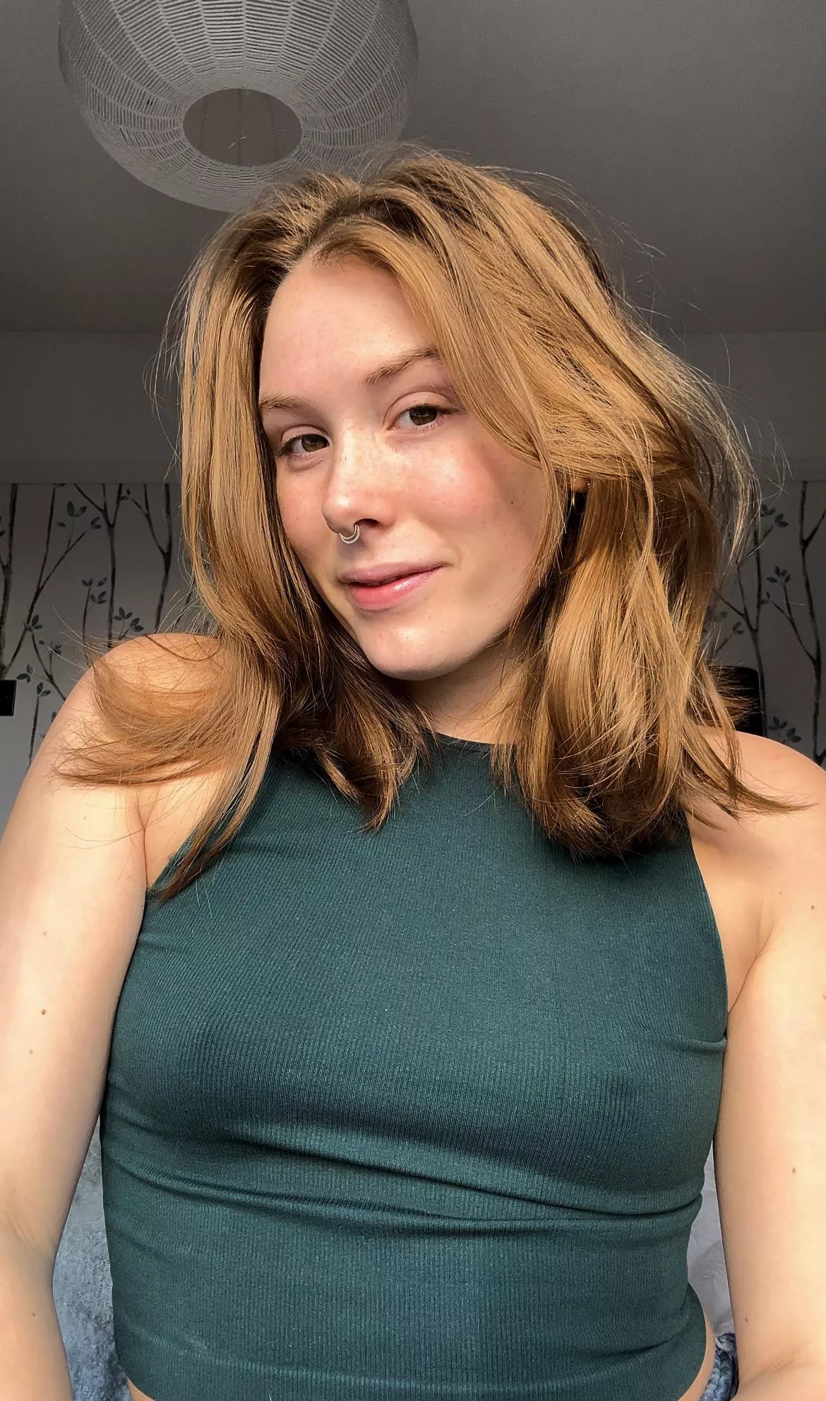 Hey hi! I thought this selfie might be a good choice haha x