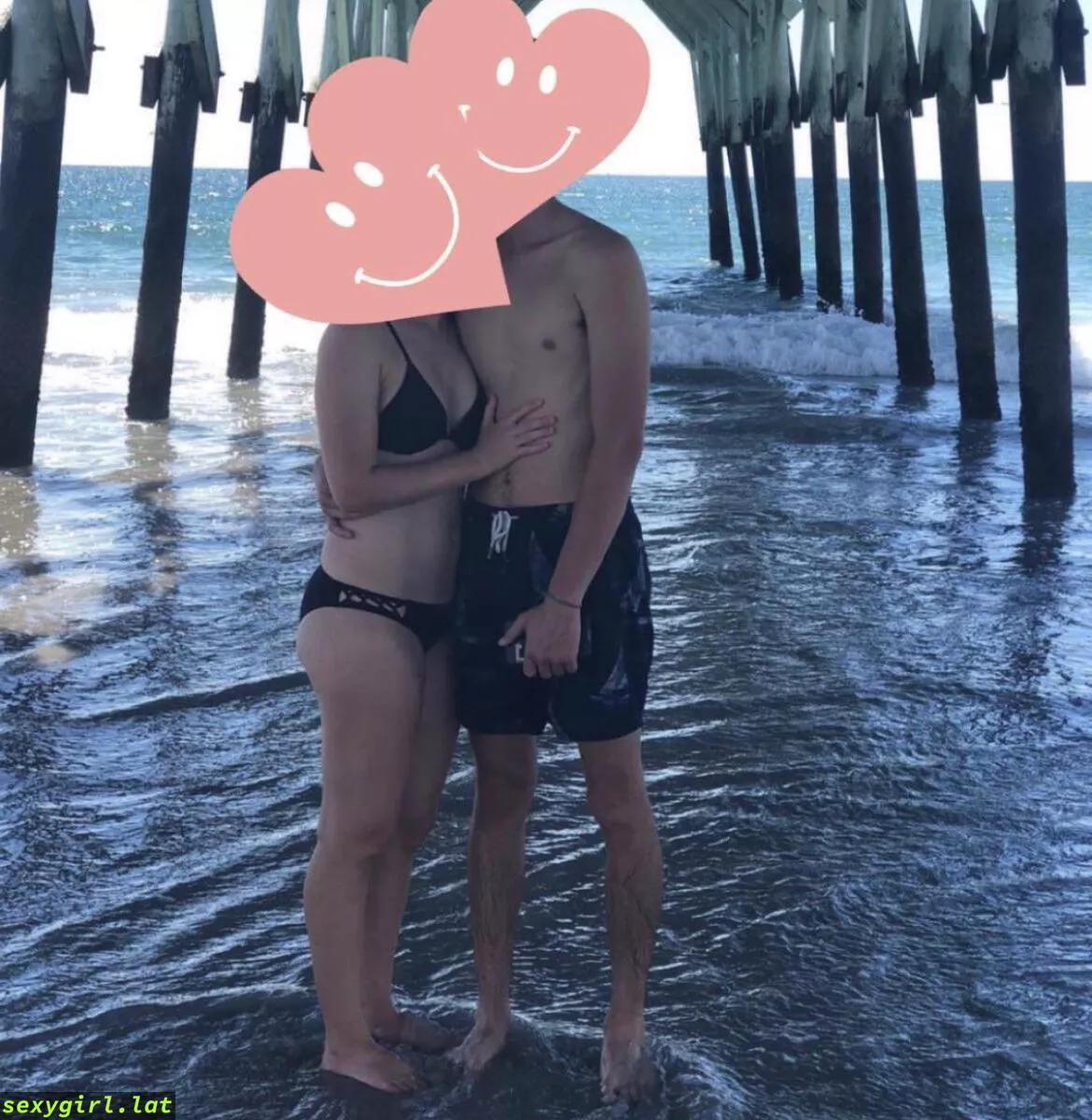 Hi friends! Mid-20’s couple here. New to Reddit but not to the lifestyle. Would love to meet likeminded friends!!💛