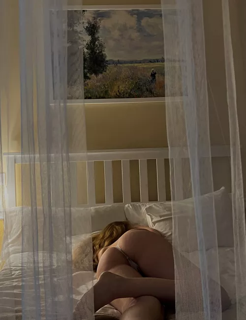 I fall for guys who eat ass without asking