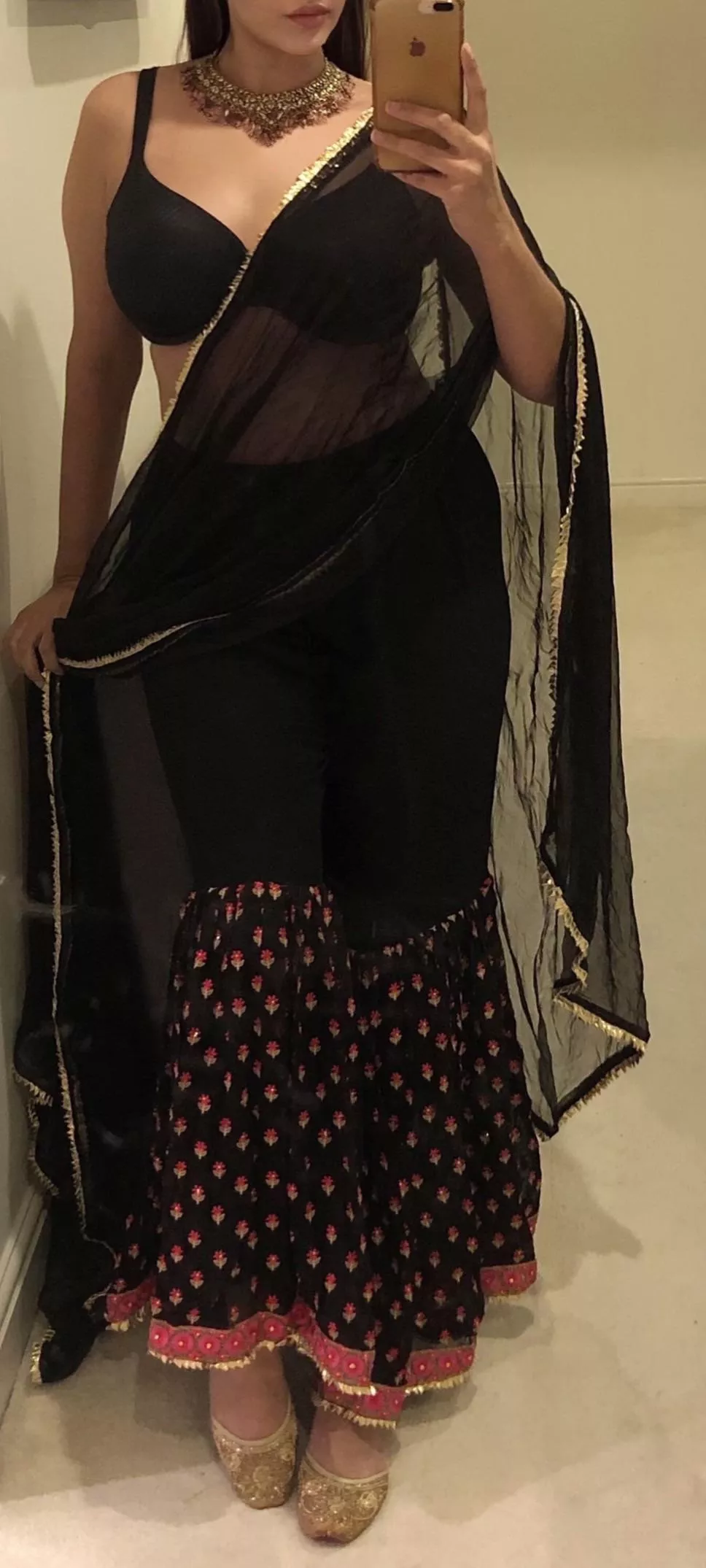 I know you want me, now show me...👄 British Punjabi Indian