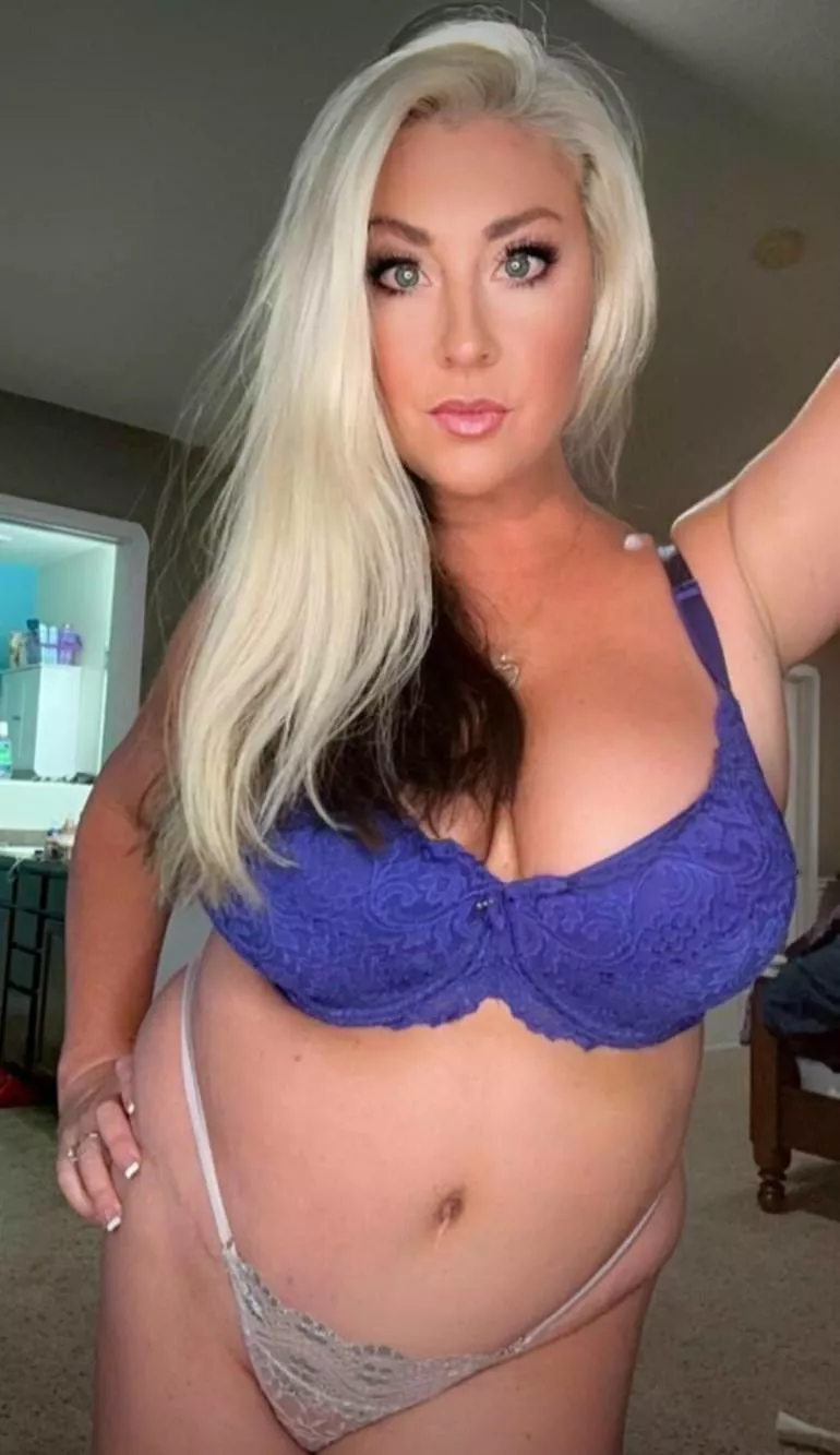 I think I need to get this more wet 😈