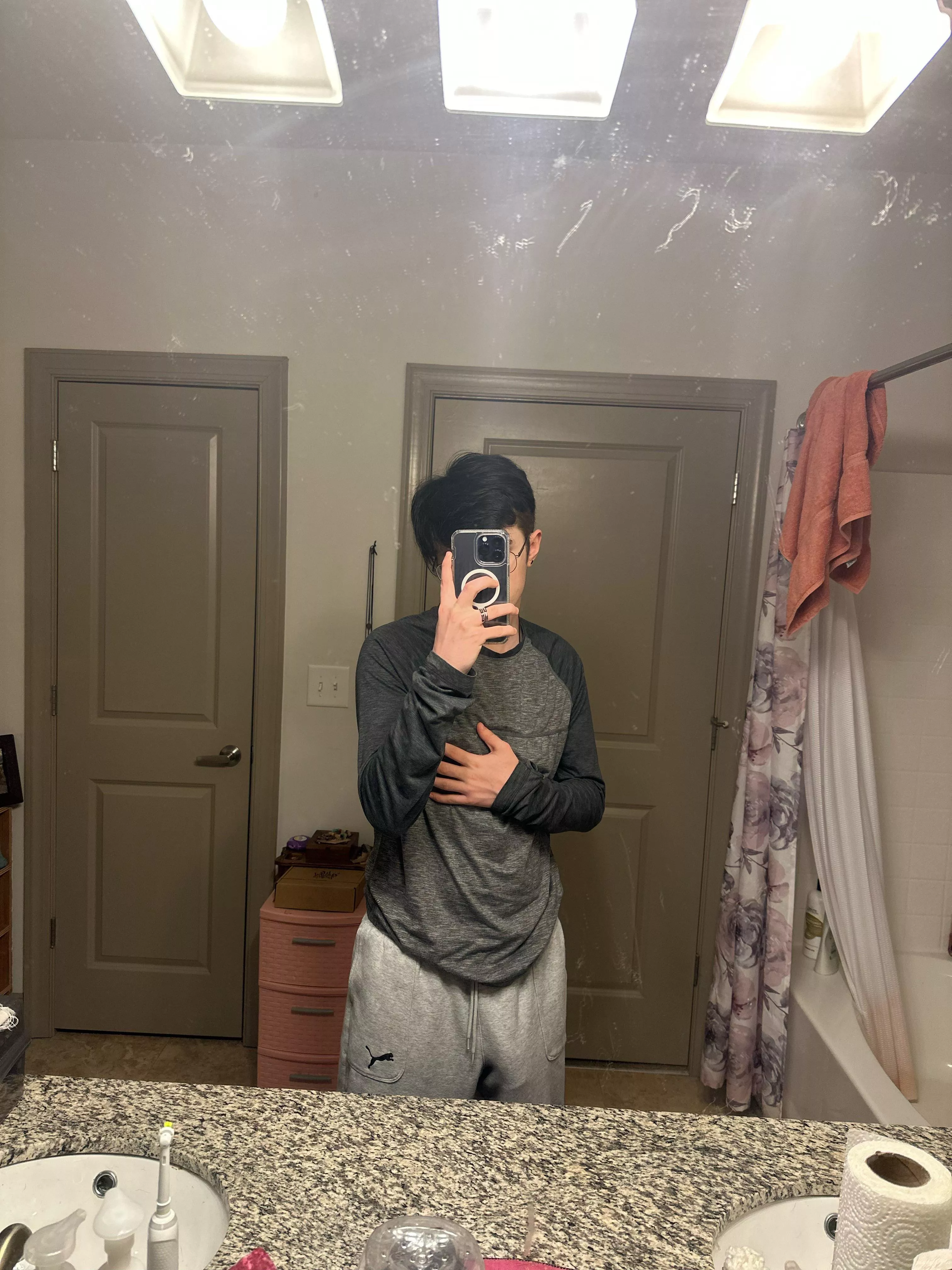 I was told I look hot in grey sweatpants, What do you think ;)