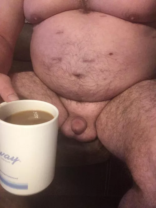 Just another perfect shot to provide morning coffee giggles. Morning everyone.