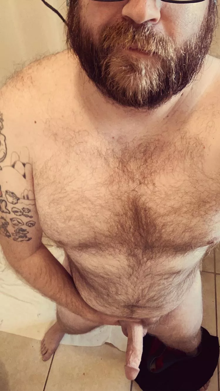 Just before hopping in the shower. Wanna join?