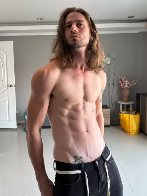 Let's hang out and have a bro day [26]