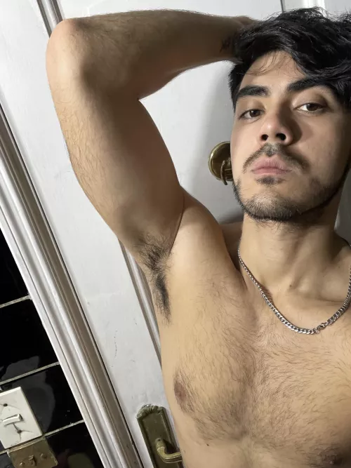 Lick my armpits! 💦