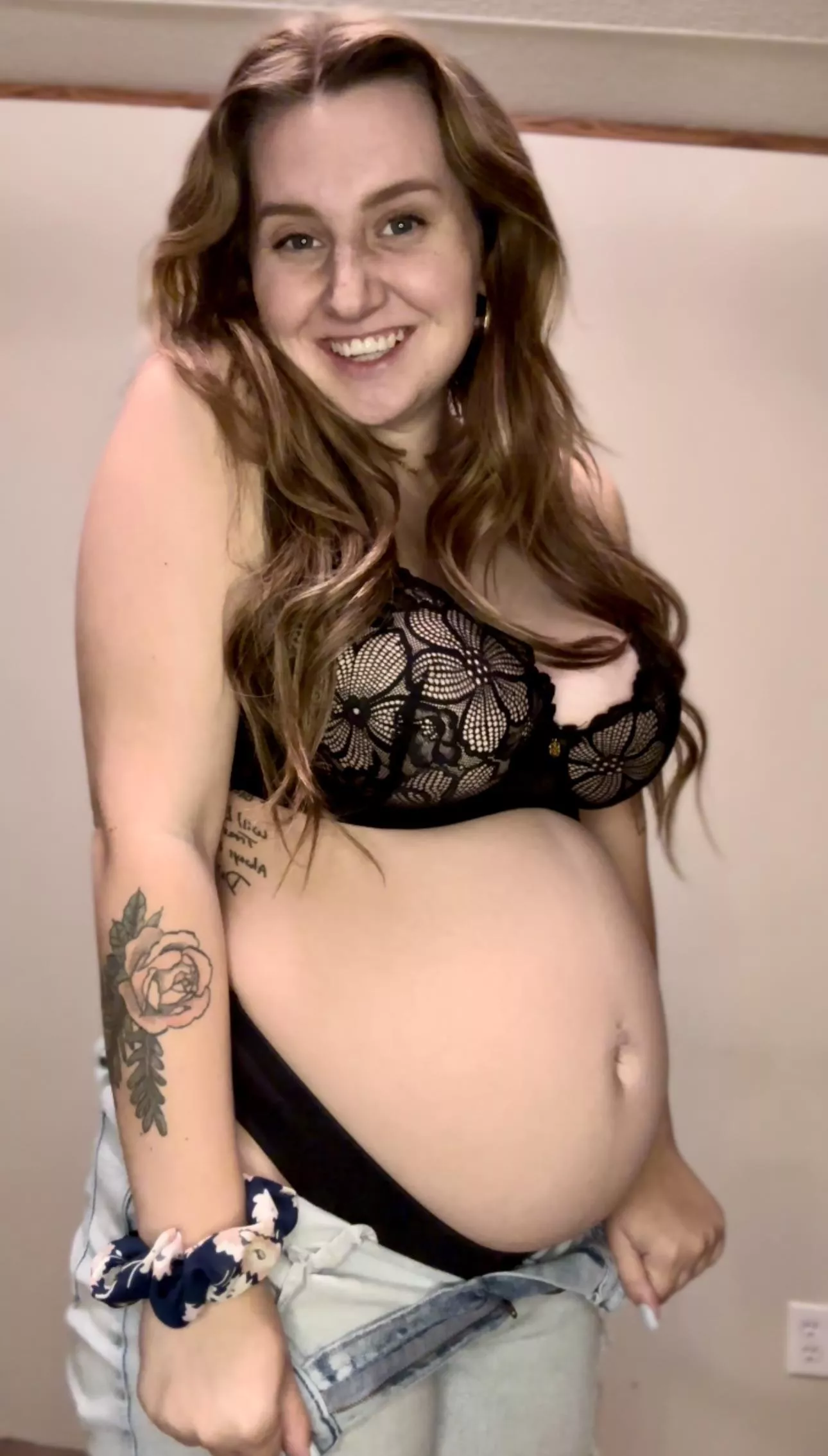 Lil mama glowing and growing