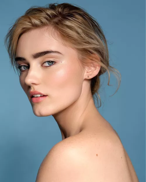 Meg Donnelly is like an angel on earth with her beauty. She's got me down bad like never before.