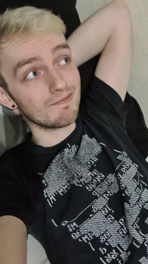 Ngl the vibes on here are way better then the stupid bird app or the disappearing ghost app